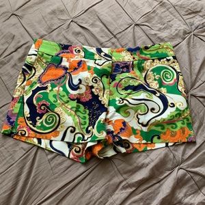Trina Turk shorts seen on picture size 8